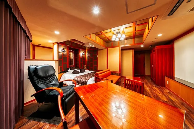 HOTEL LOTUS 大津店