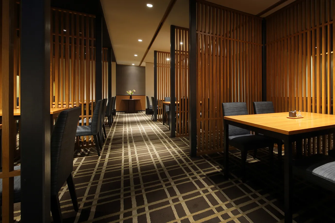 日本料理・鉄板焼「最上亭」