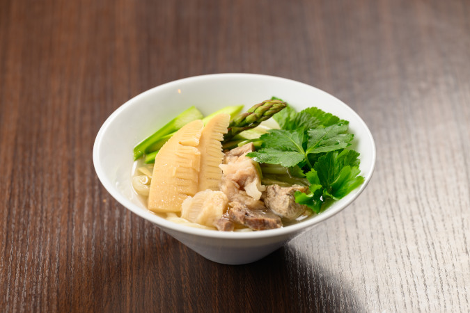 春野菜と牛すじうどん