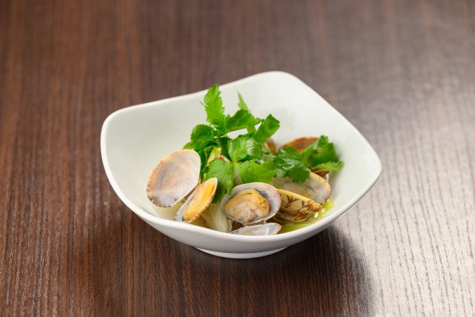 ほろ酔いあさりの酒蒸し