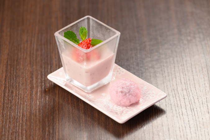 苺一会 春のデザートプレート